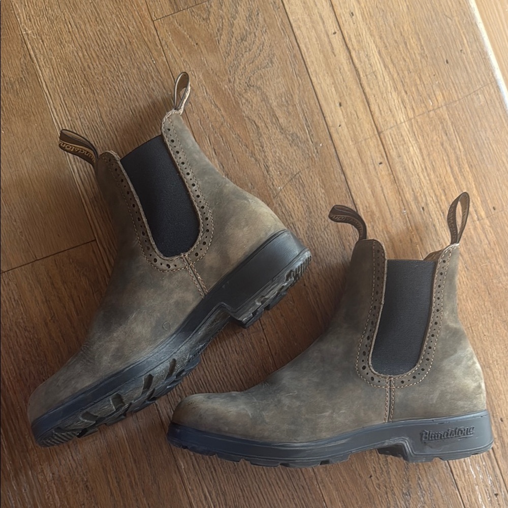 Blundstone Leather High Top Original #1351 Chelsea Boots